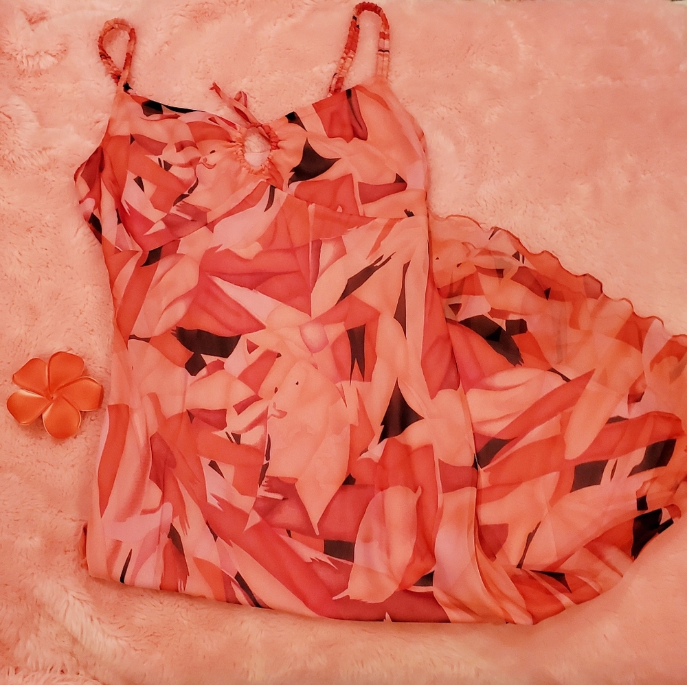 Keyhole midi dress pink beautiful